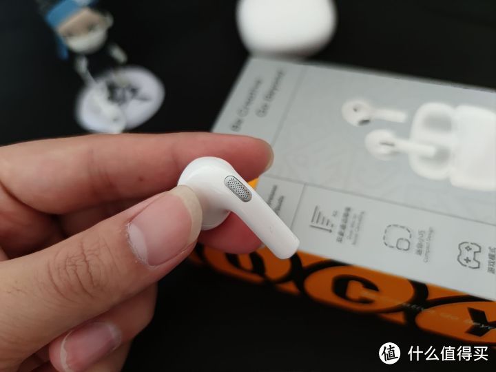 性价比最高的蓝牙5.3半入耳耳机——QCY AilyPods