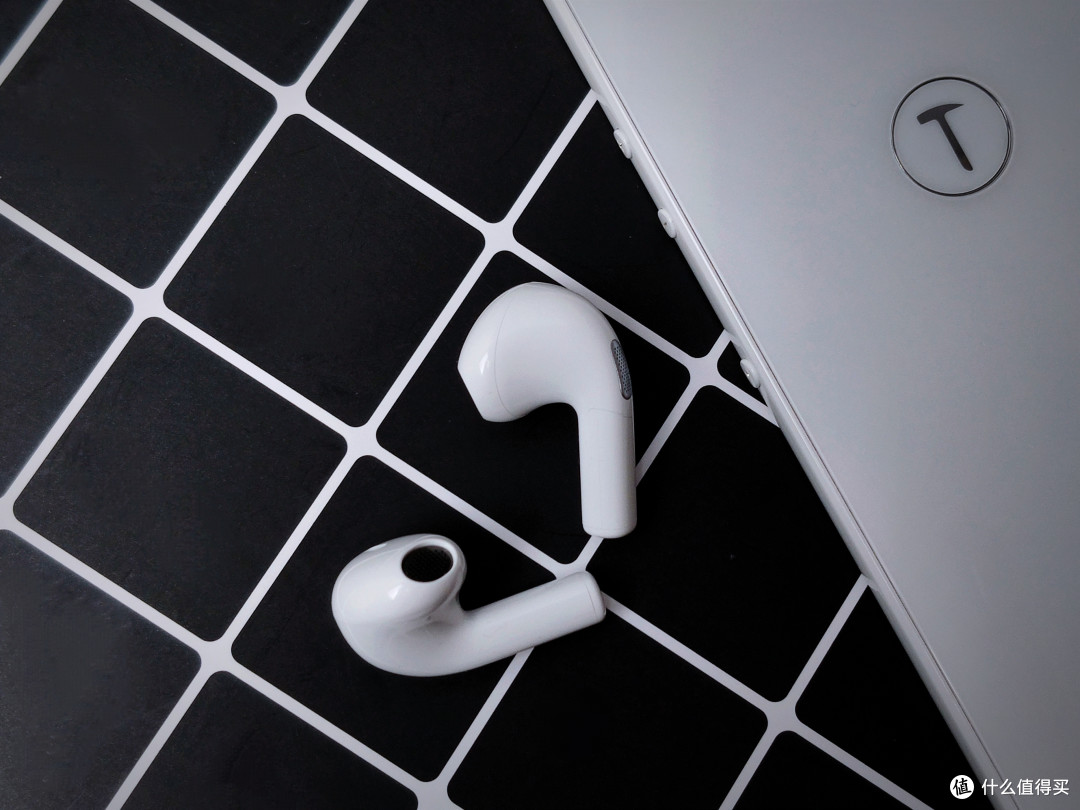 QCY AilyPods首发体验:百元轻巧舒适,能否平替AirPods?