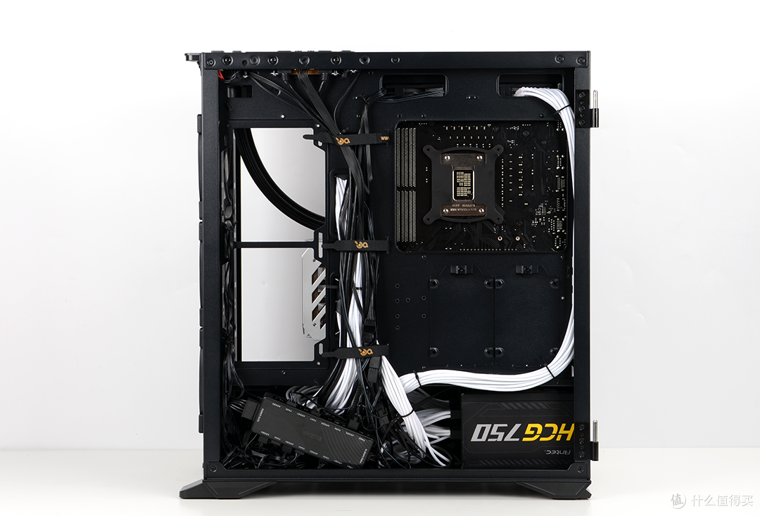 技嘉小雕AX B660M主板怎么样?搭配12700处理器+RTX3070Ti+32G大内存装机实测告诉你