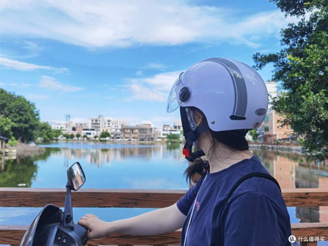 道路千万条，安全第一条，这头盔可以试下