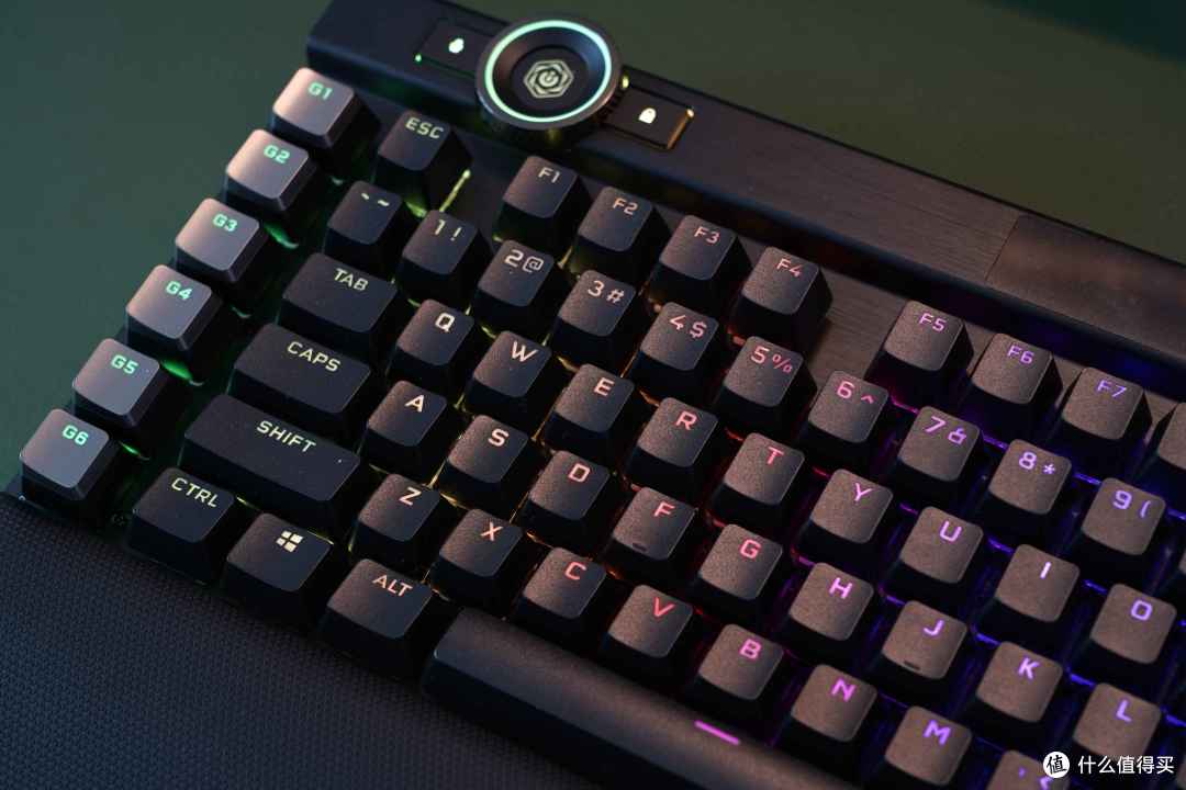 键盘侠的究极武器美商海盗船k100rgb机械键盘开箱体验