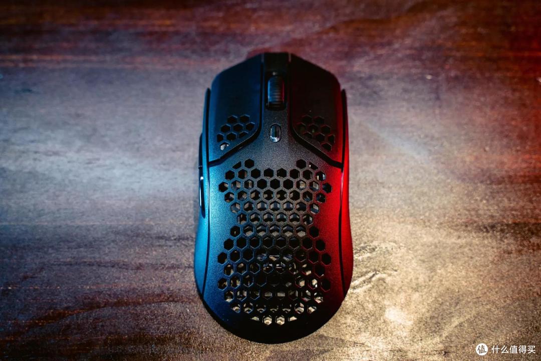 直接把线炫掉：HyperX 旋火无线版本