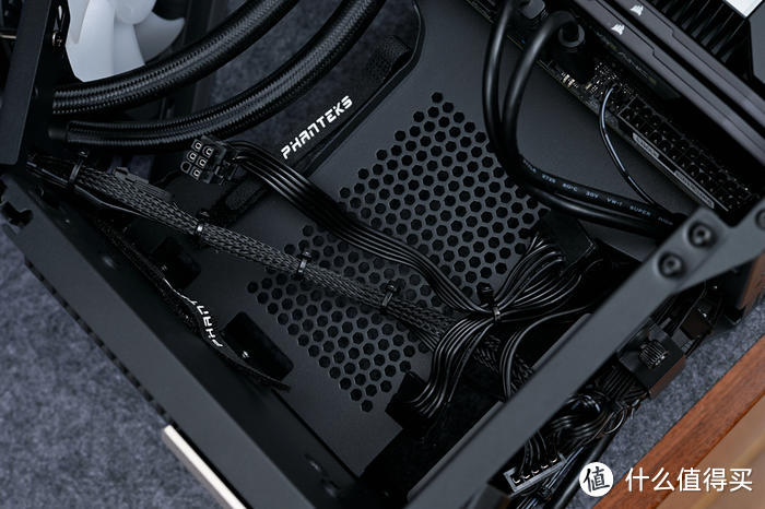 Triple Case——追风者Phanteks Evolv Shift XT P121银色版机箱装机