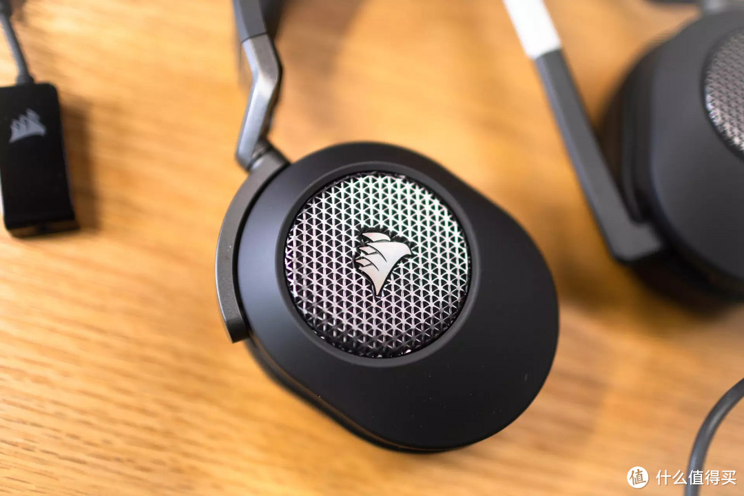 舒适的轻量化大耳机,智能调音&杜比7.1加持,海盗船HS65 SURROUND
