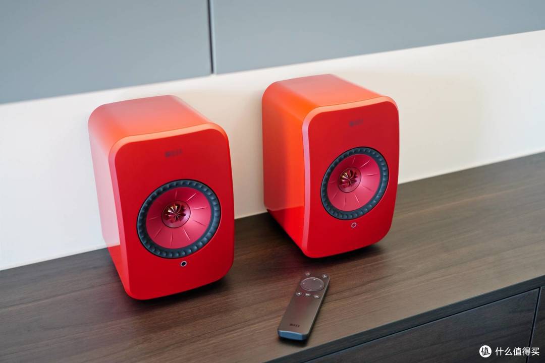 一机搞定客厅HiFi+桌面音响--KEF最新LSX II无线HiFi音响开箱