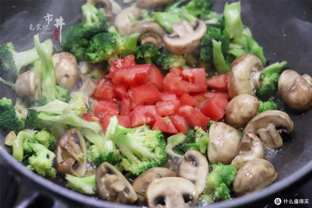 夏季不知道炒啥菜?试试这5道家常菜,比大鱼大肉舒服,开胃解馋
