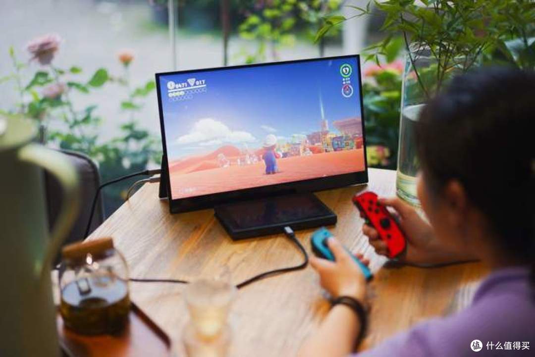 Switch 618这么疯狂，搭配雕塑家MF156LR便携显示器，让惊喜更猛烈