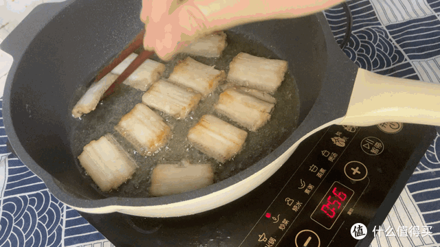 GiPP居派 靓彩Ⅱ耐铲不粘煎炒锅,高颜值实力派,不惧铁铲