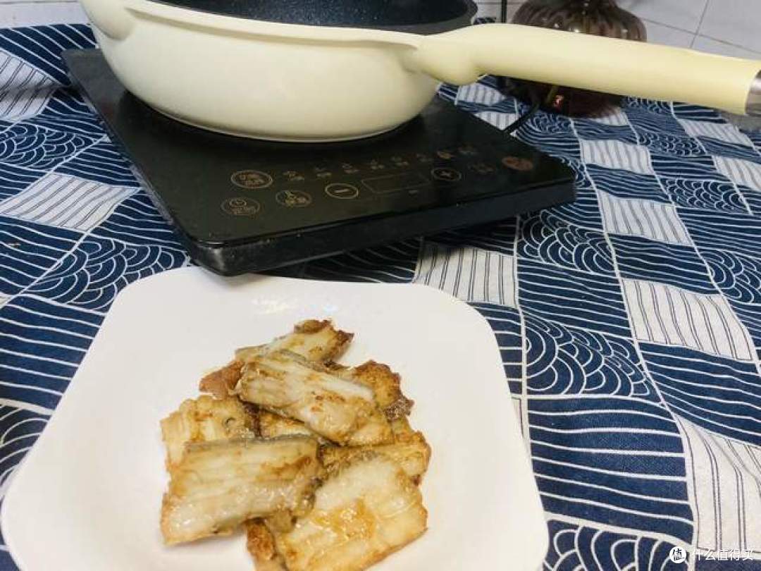 GiPP居派 靓彩Ⅱ耐铲不粘煎炒锅,高颜值实力派,不惧铁铲