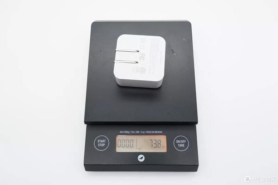 提前到手的35W双C口充电器，古石35W充电器评测