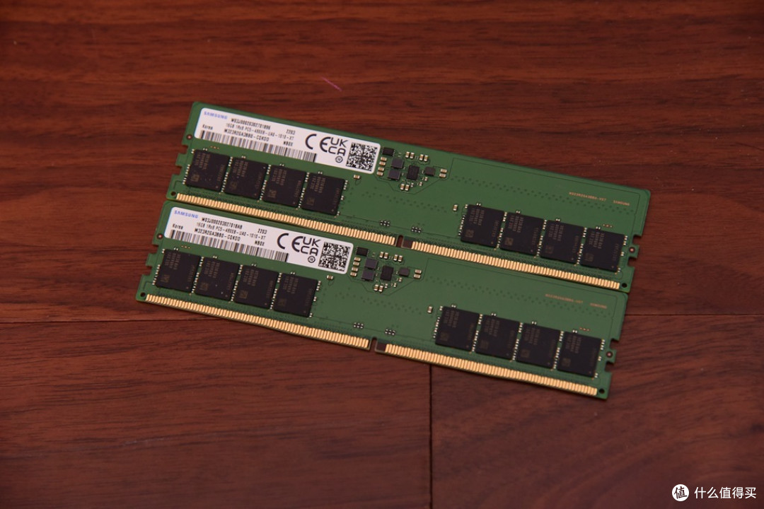 插固态4片,超内存6000MHz,12600K与技嘉Z690小雕PRO装机测试!