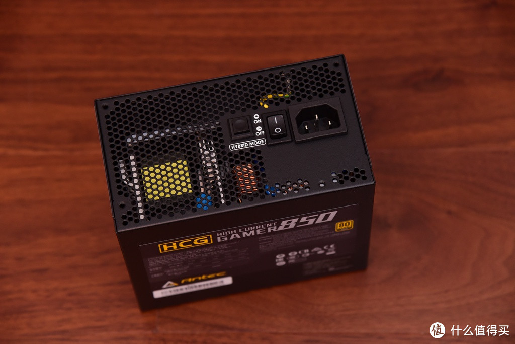插固态4片,超内存6000MHz,12600K与技嘉Z690小雕PRO装机测试!