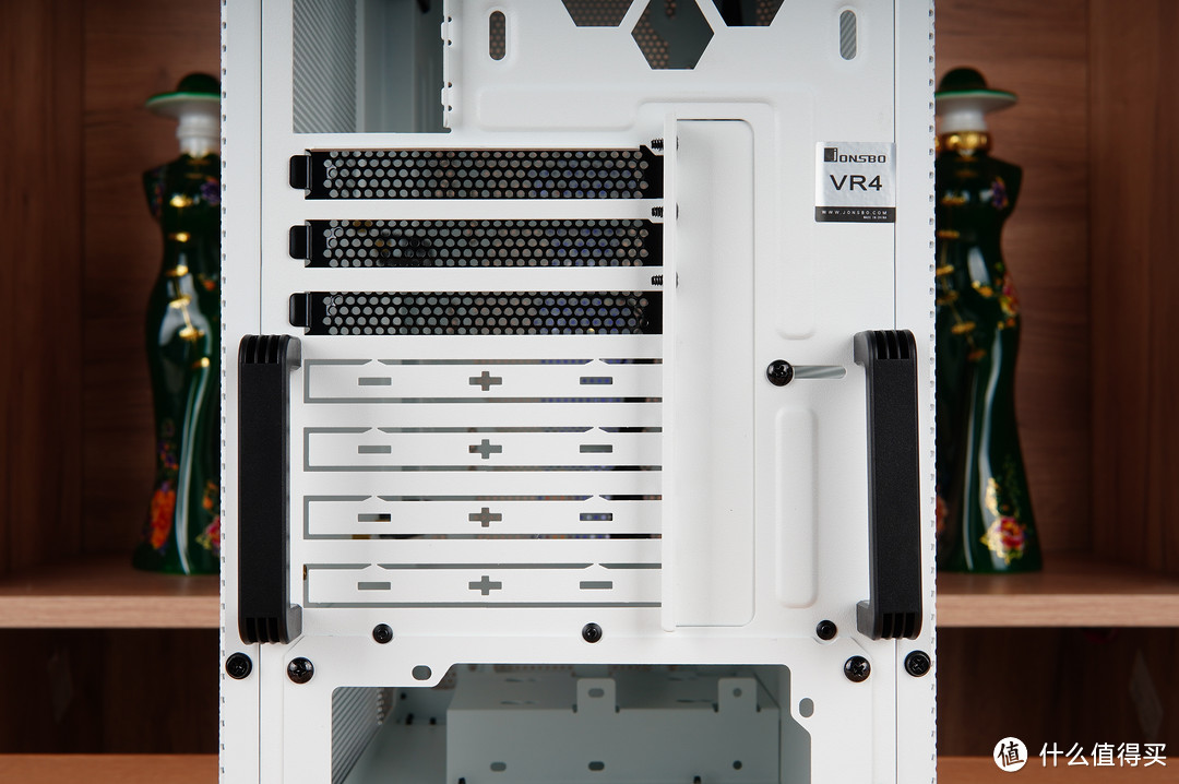 近乎全透的ATX机箱，乔思伯VR4全白装机散热实测