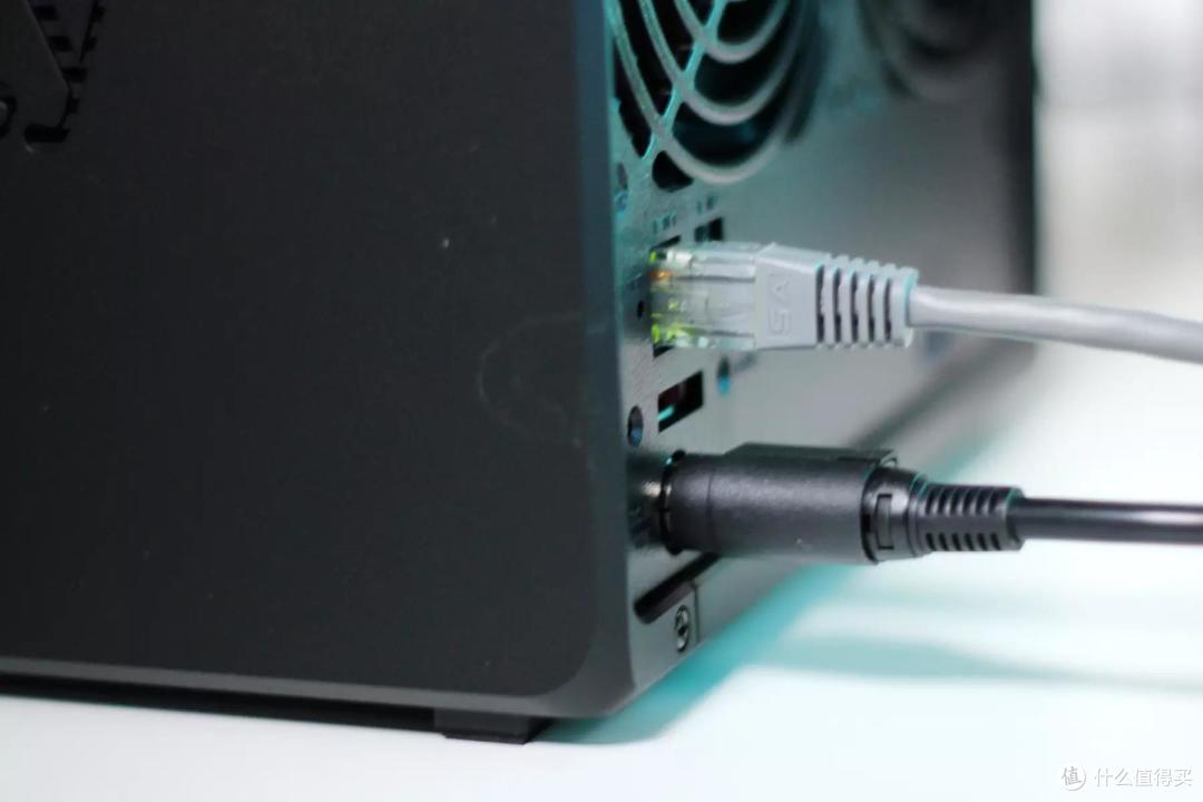 2022年618买什么NAS？还得是群晖！DS920+ 使用体验&DSM 7.1简介