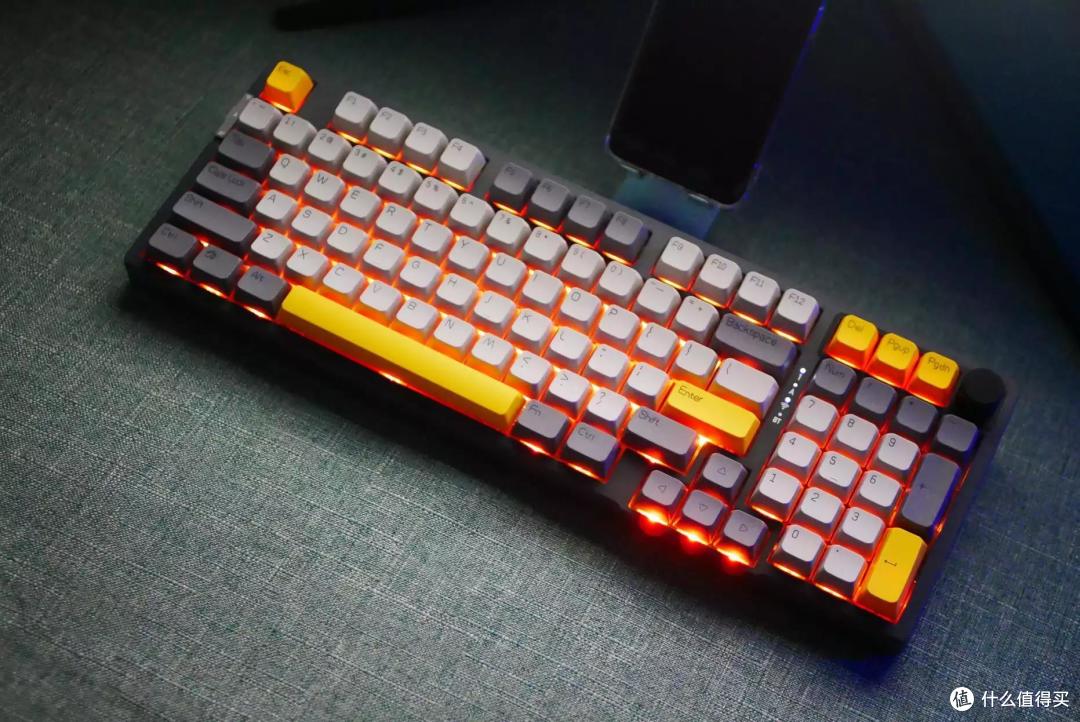 98键+三模+1万毫安电池!黑爵AK966机械键盘是真硬核