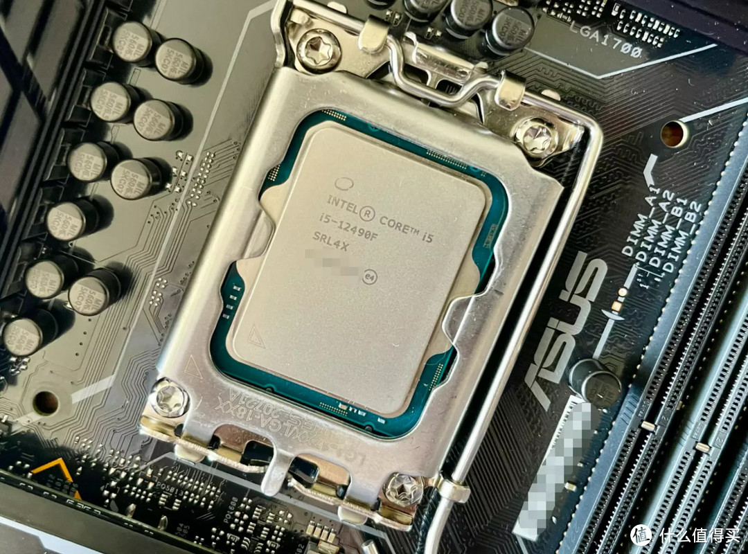 千元价位，黑化更强！intel i5-12490F和i5-12400实测对比