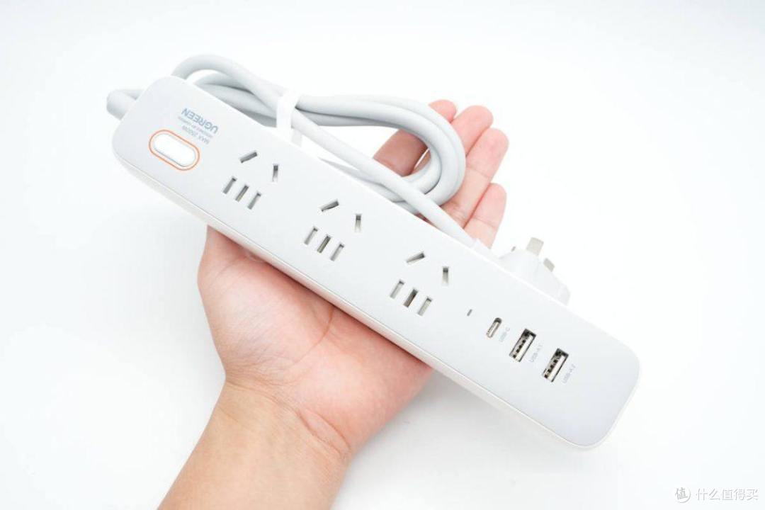 拆解报告:UGREEN绿联30W 2A1C智充数码排插CD286