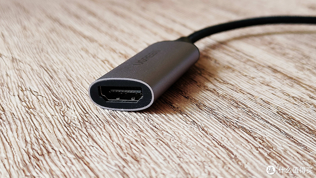 618在公司给会议室买了个绿联的USB-C转HDMI转接头开箱简晒