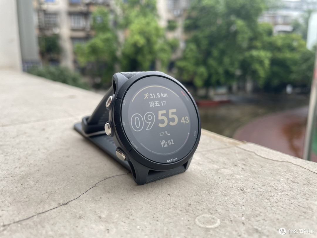 三年之约佳明Forerunner 255(神秘灰)开箱