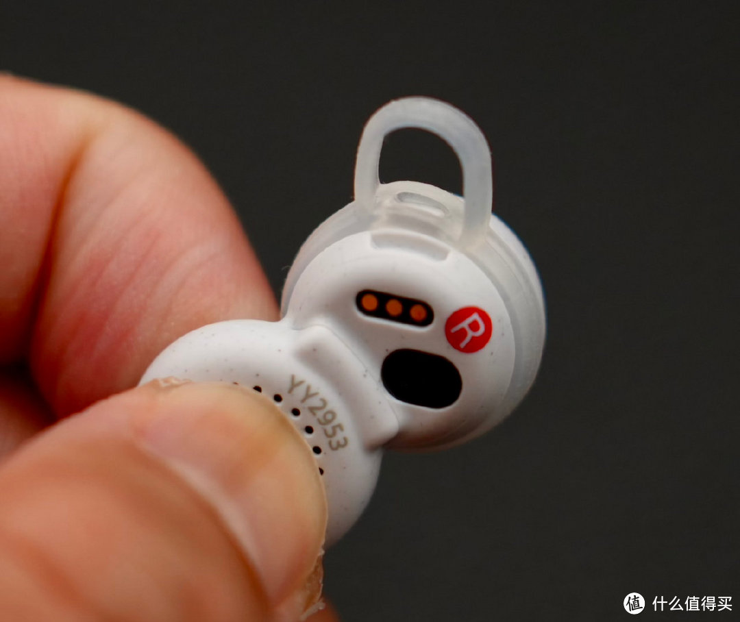 索尼LinkBuds评测：耳塞的科幻进化，油耳救星