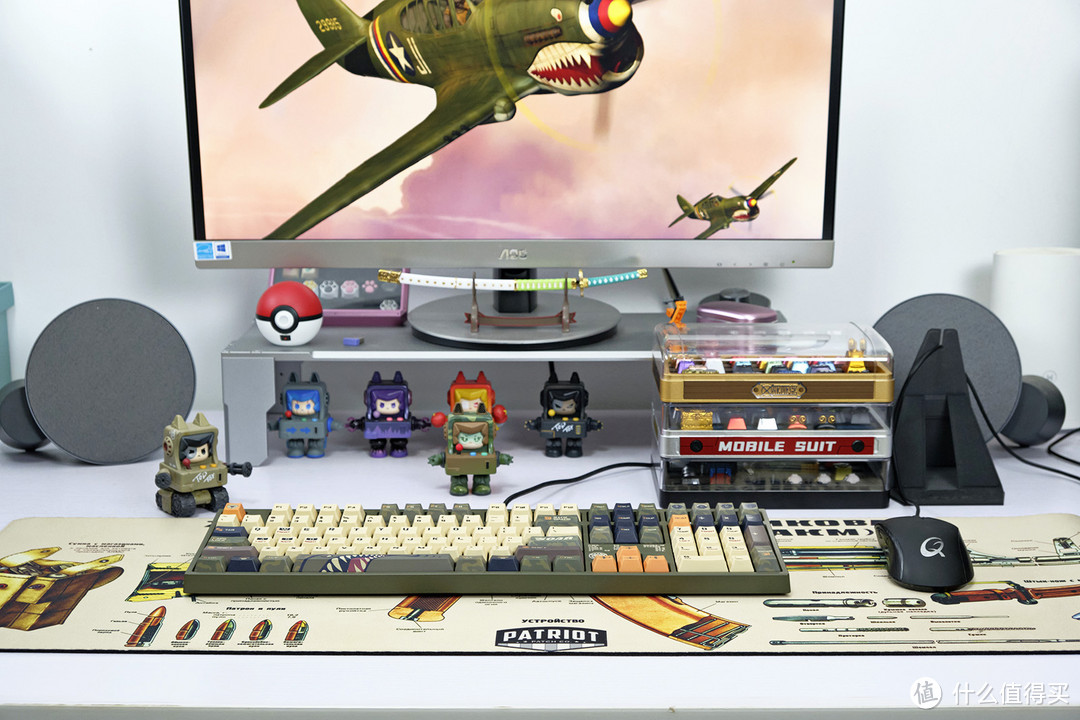霸气涂装提升战斗力，阿米洛勇士-翱翔机械键盘开箱