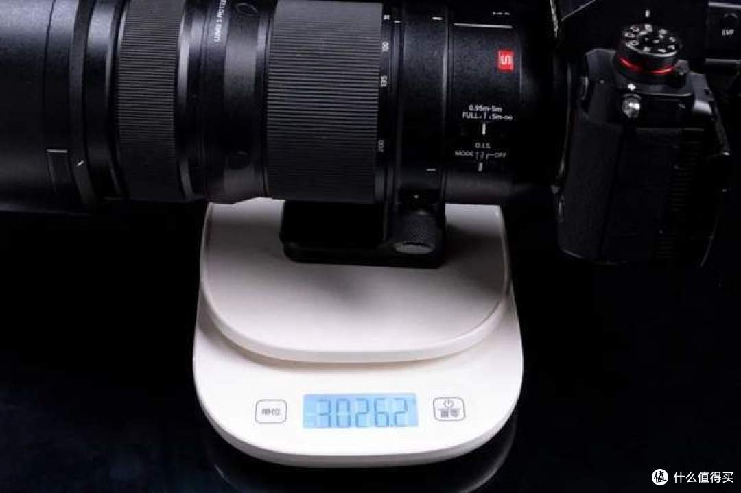 大疆最新RS 3 Pro稳定器可以架70-200mm F2.8？
