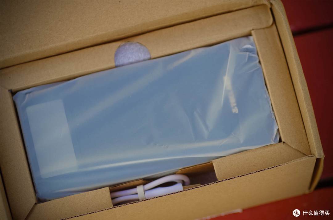 不足200元的移动电源巨无霸,57000mAh,告别充电焦虑