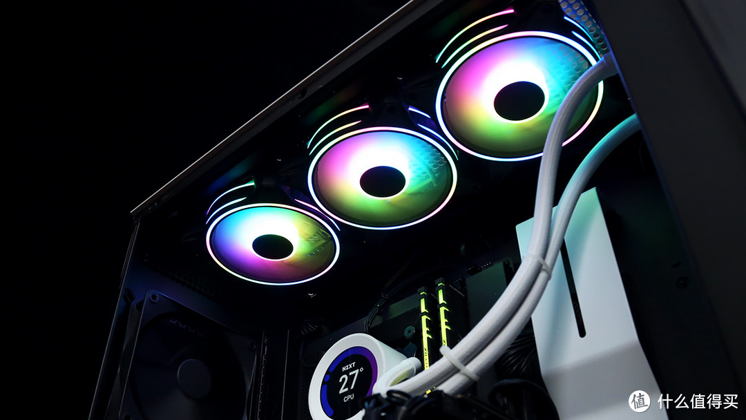 NZXT恩杰PC全家桶简评:简约设计,超高颜值