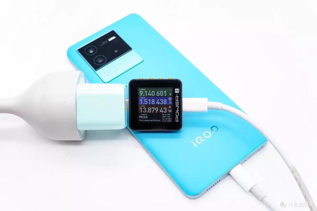 家族闪充传承,80W急速满血,iQOO Neo 6充电兼容性测试
