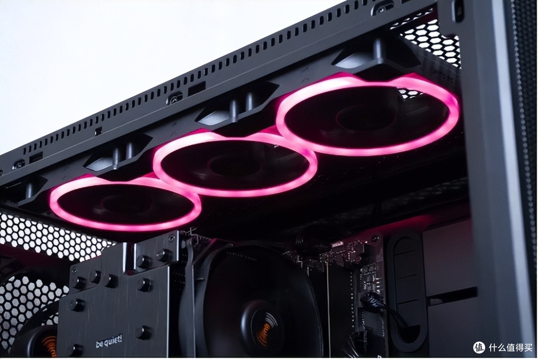 超大 "无声" 机箱:可装7个机械硬盘、显卡440mm、冷排420mm,德静界SILENT BASE 802