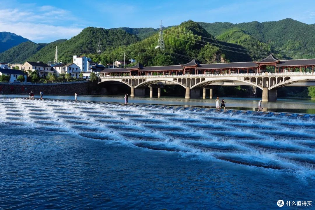 戏水纳凉、抓鱼捉虾,夏天玩水才是正经事啊!