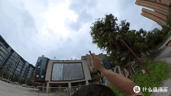 Vlog拍摄利器,Insta360 ONE X2口袋全景运动相机