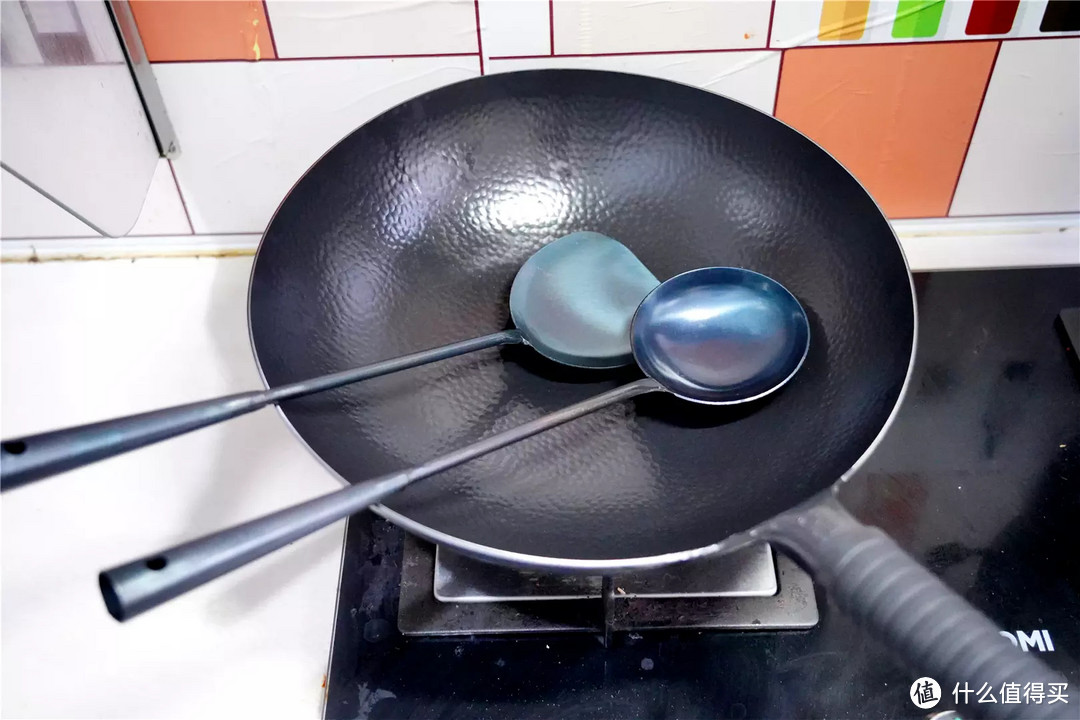 真正的工匠精神，真正的一口好锅--知否黑极晶章丘铁锅分享！
