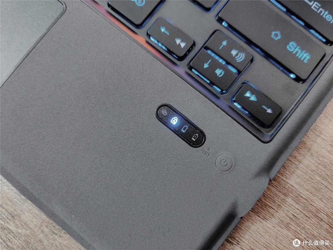 微软Surface真机开模,完美手势RGB背光,这款键盘真是绝搭好物