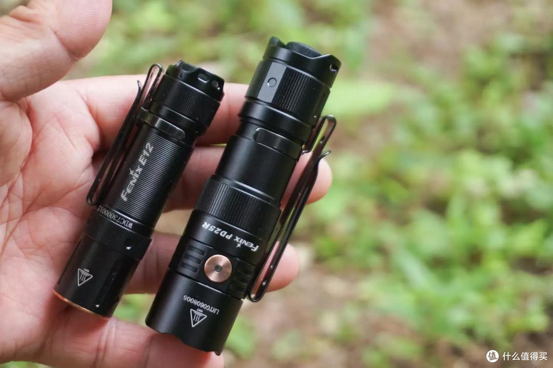 精致小筒，隐藏式充电小直筒Fenix PD25R