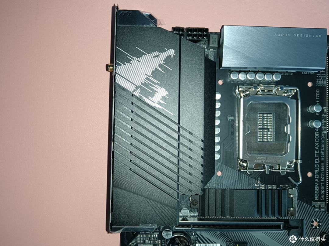 配的齐全、才能打的畅快–技嘉(GIGABYTE)小雕AX B660M DDR4主板
