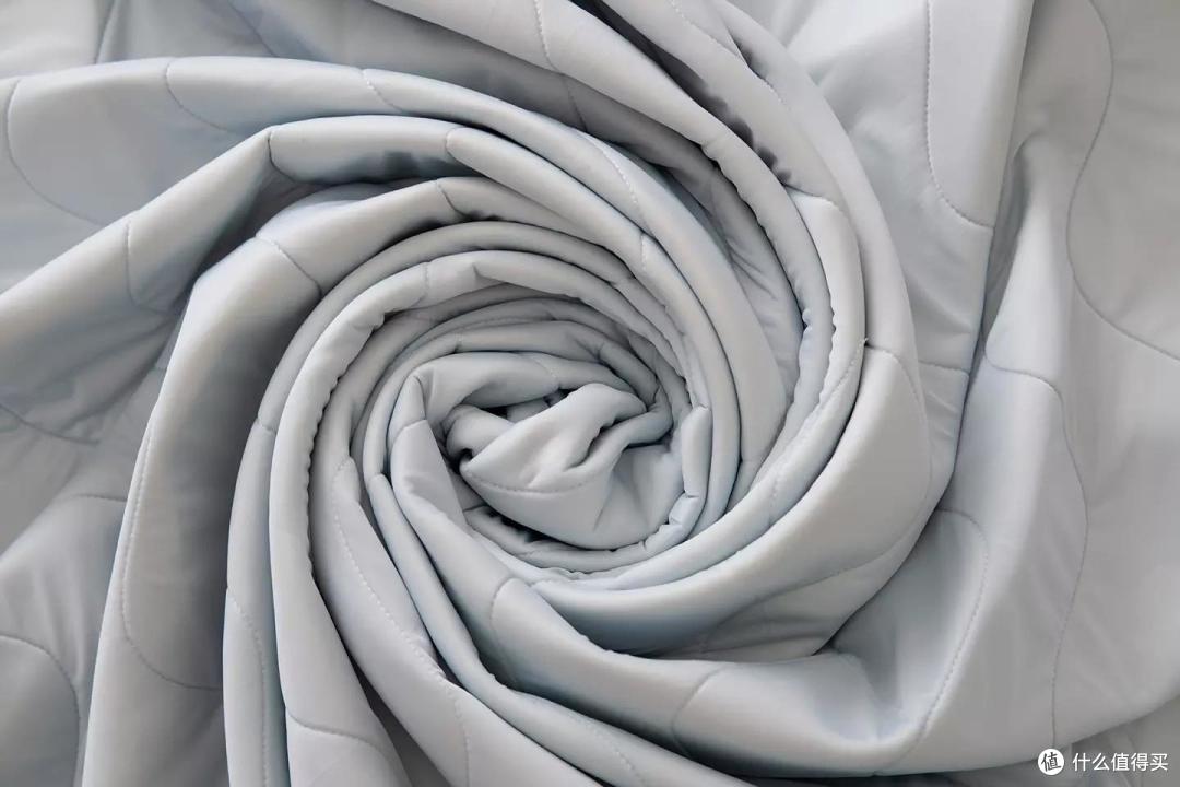 乳胶做的被子比德芙还要丝滑的体验你一定没感受过