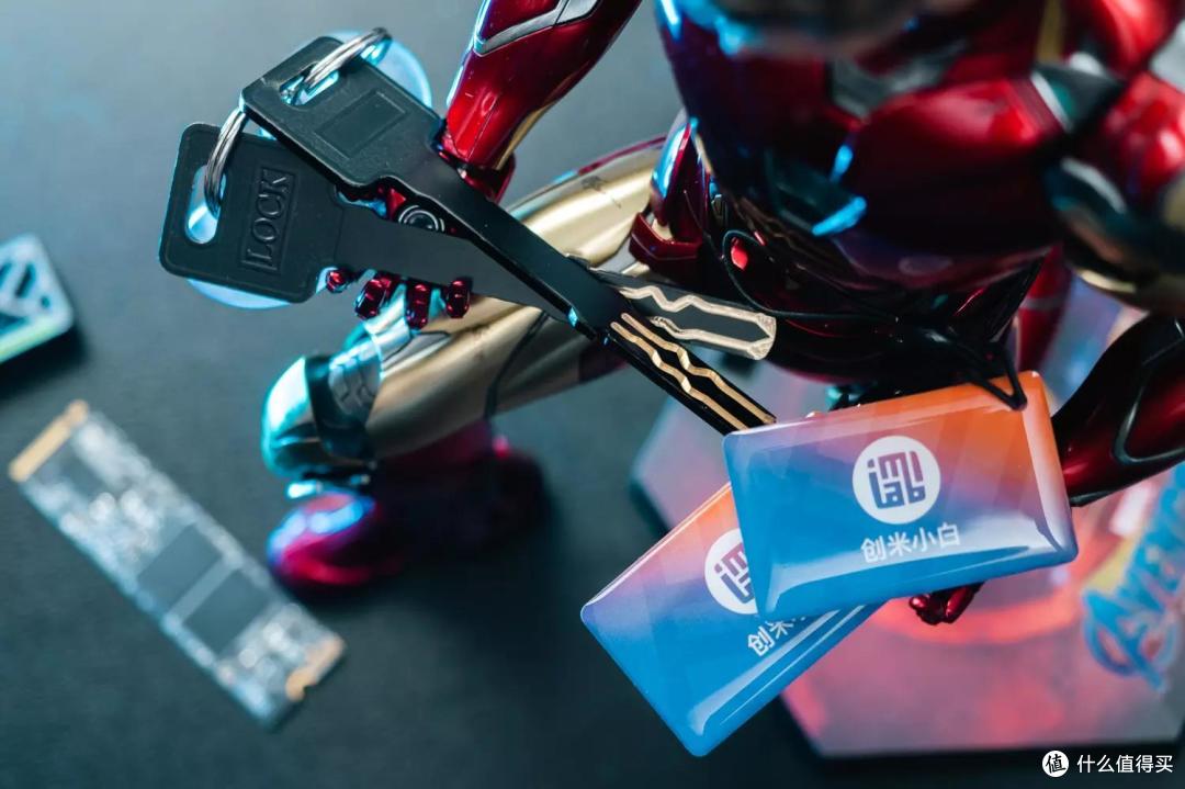 不做偏科生,安全智能两手抓:小白智慧门Blade Star