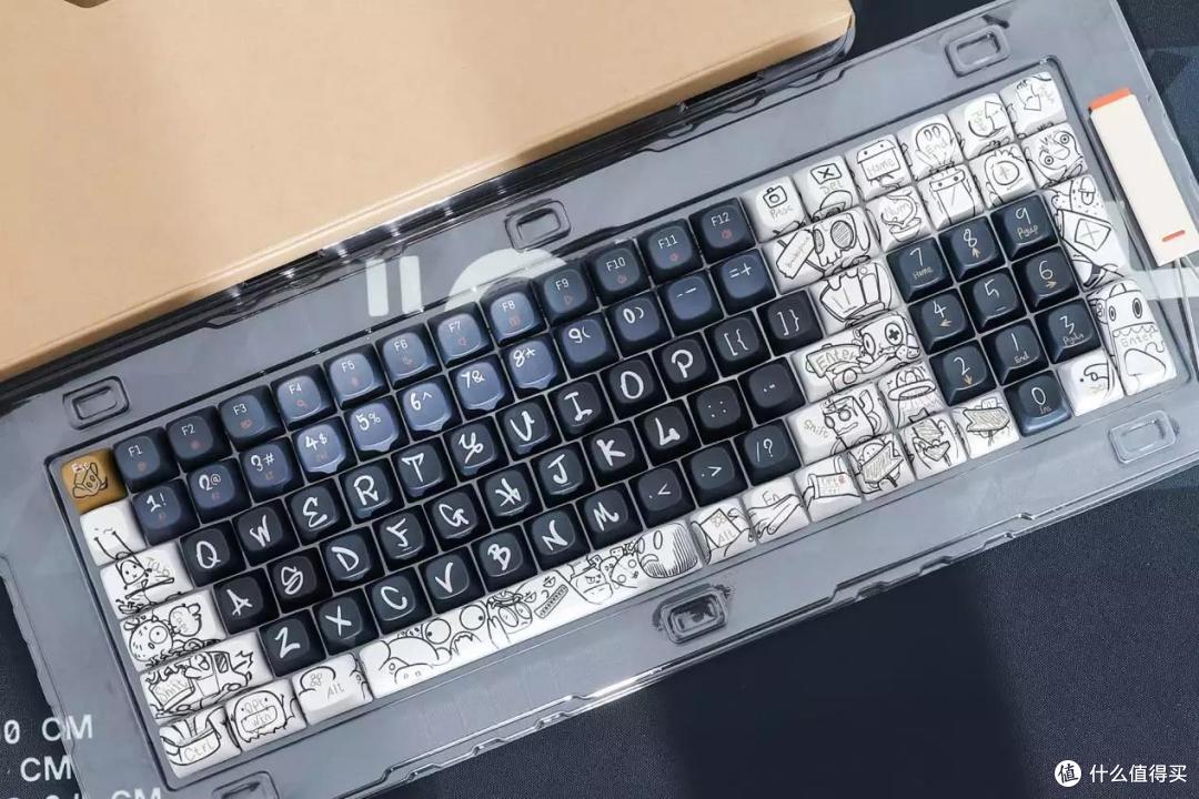 我的键盘我做主!洛斐小翘玩新花样,定制键帽?网友:DIY毫不留情