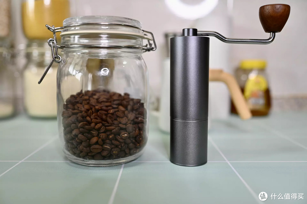 胶囊、手磨和奶泡机，哪个做咖啡体验更好？
