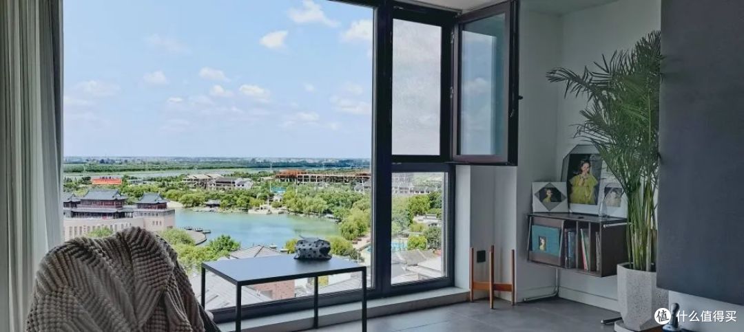 都是封阳台为何差别这么大您家窗型真的选对了吗