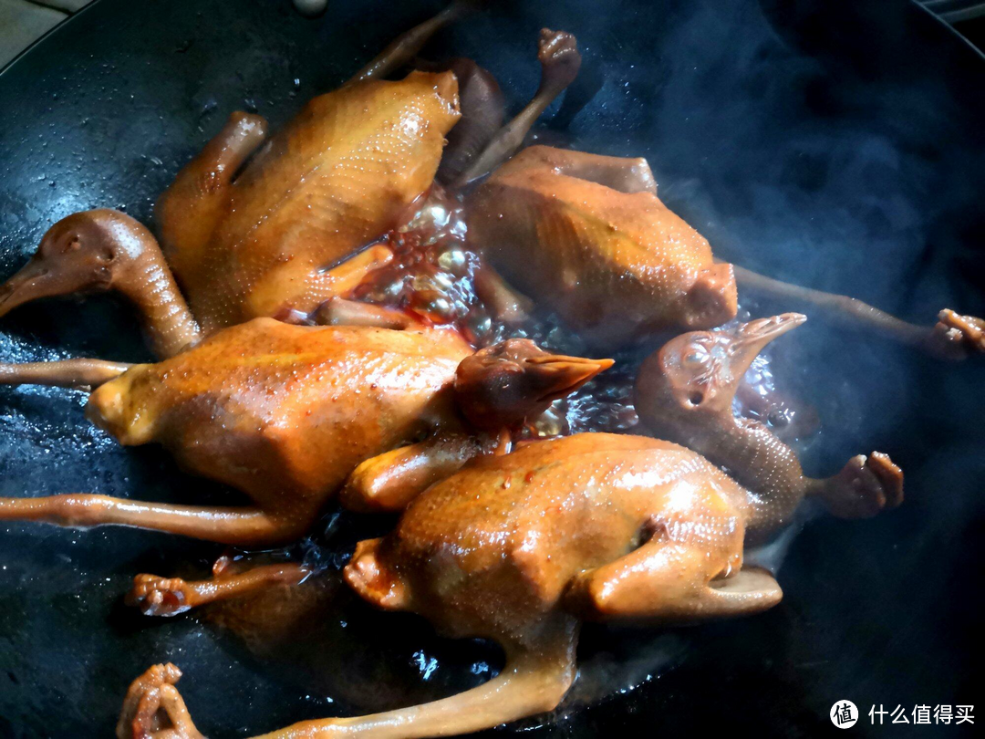 粤式名菜豉油王乳鸽！