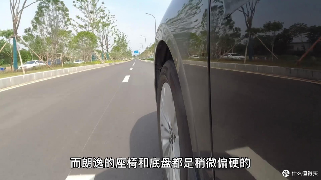 逸动PLUS对比朗逸，华系对德系，客观比比产品力