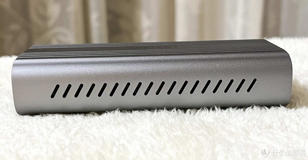 KIOXIA EXCERIA PRO SE10 PCIe x4 Gen4 2TB NVMe SSD用优越者S226A USB4.0硬盘盒是怎样一种极速传输的体验呢?