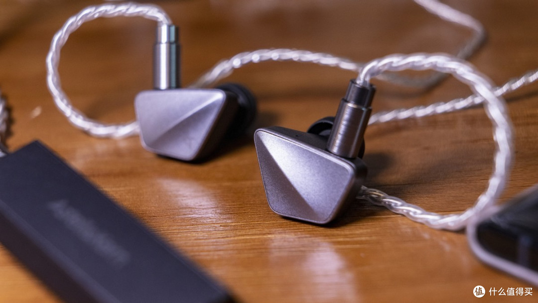 Astell&Kern HC2 上手玩:只有4.4mm耳机孔,但不是坏事