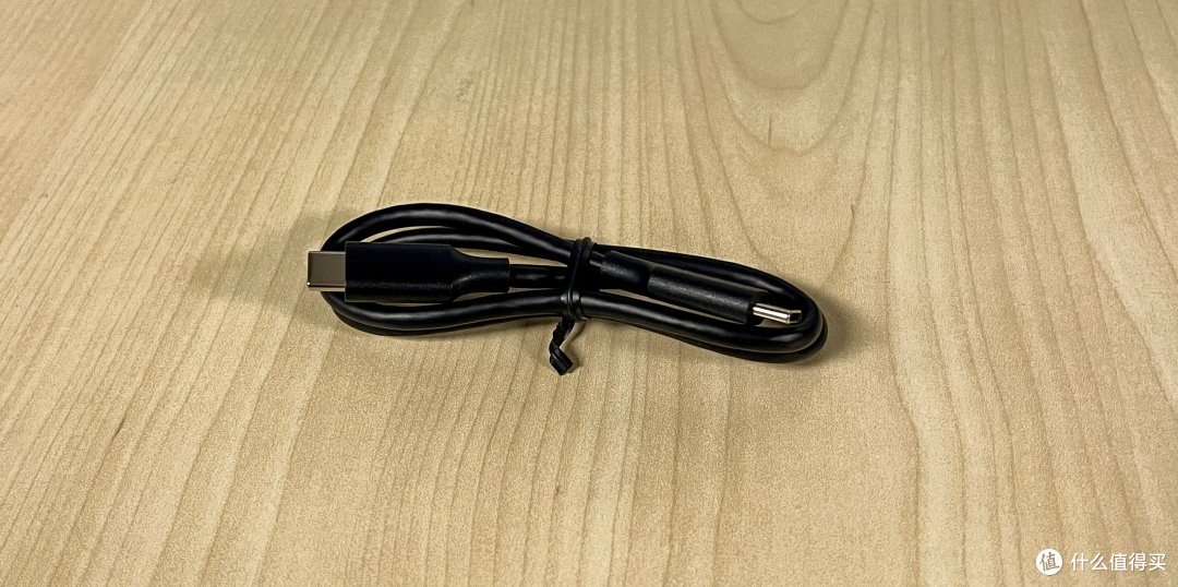 绿联2.5英寸USB Type-C 3.1接口铝合金硬盘盒开箱和测速体验