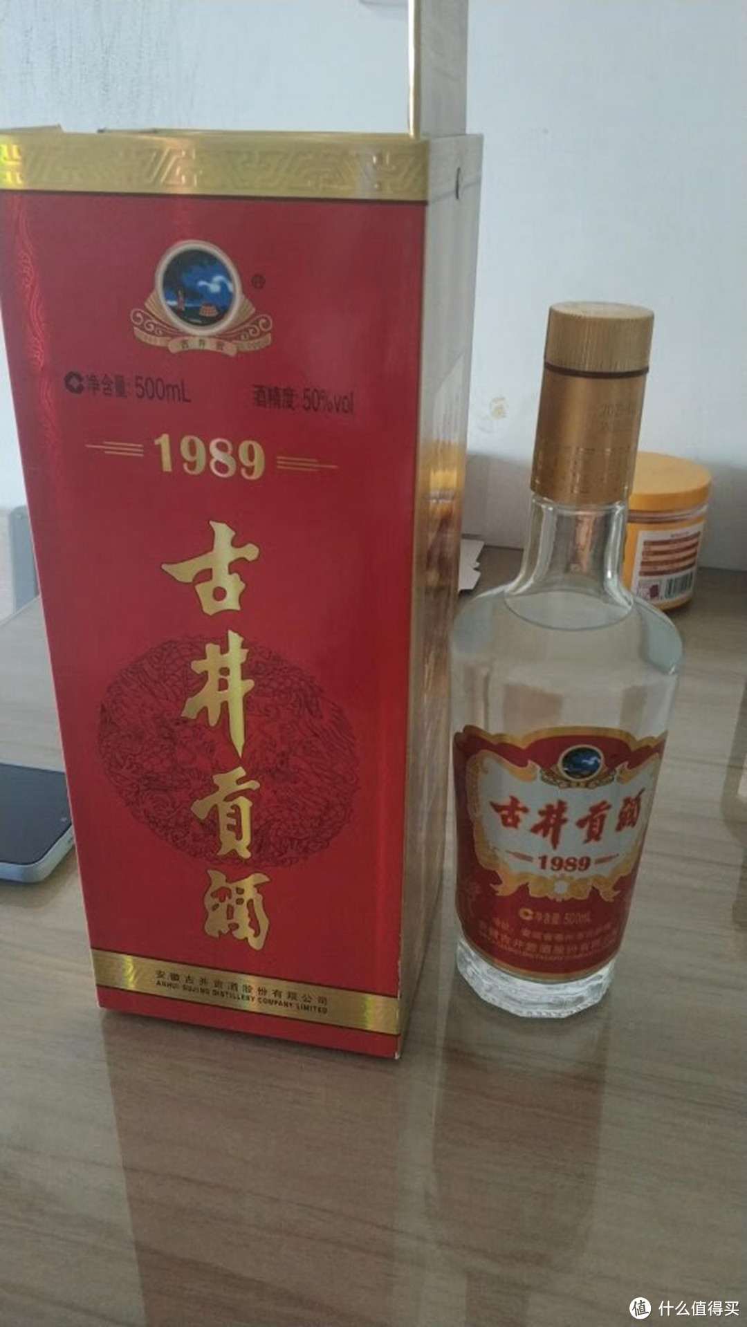 别只会喝高价酒了,现在流行喝这5款白酒,好喝不贵,全是纯酿