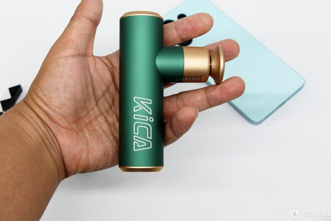 小巧轻便动力强，健身恢复必备神器：KICA MINI 2筋膜枪体验