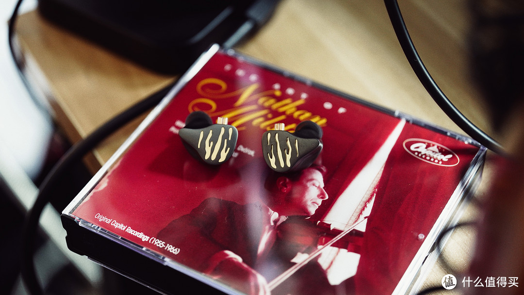 万元HIFI耳机怎么选?2022最值得入手顶级耳机+蓝牙适配器评测