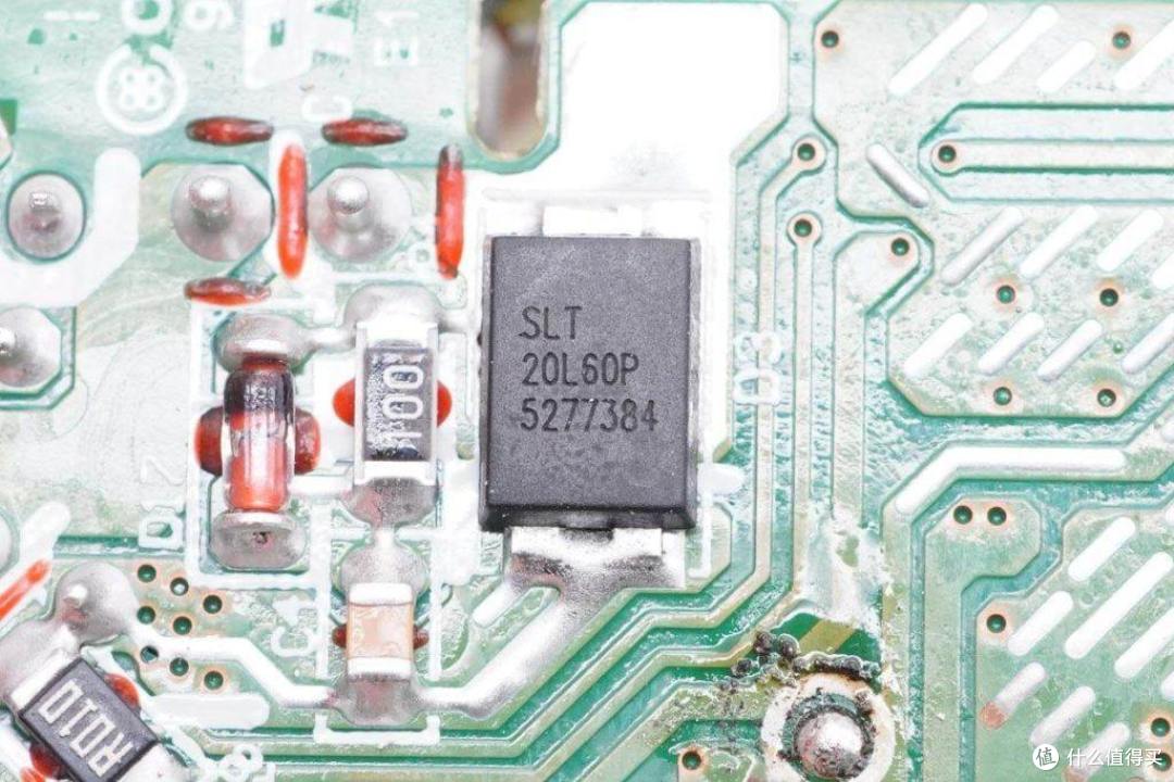 拆解报告:eero 24W PD快充充电器C010001